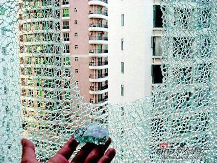 钢化玻璃为何会发生爆开 如何阻止钢化玻璃的爆开,行业资讯-中玻网