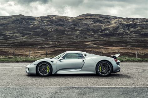 The Ultimate Guide to the Porsche 918 Spyder