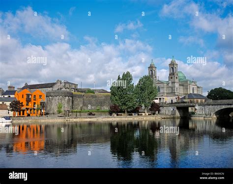 1617 Athlone River Shannon Co West Meath Republic of Ireland Stock ...