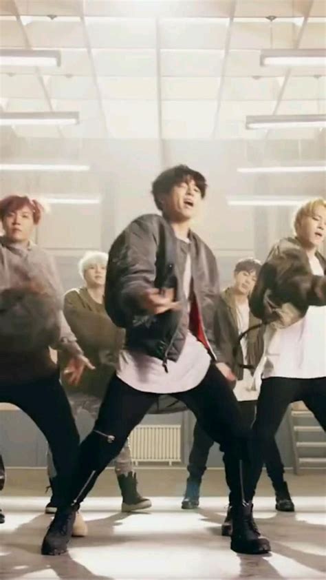 Mic Drop Dance Tutorial 的图像结果