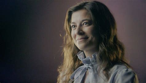 Dramatic Interview Shot 的图像结果