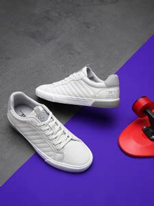 FLYING MACHINE BRUINS Sneakers For Men - Buy FLYING MACHINE BRUINS ...