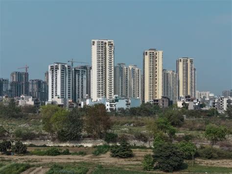 Jaypee Kensington Boulevard - Jaypee Greens. Best Flats in Noida