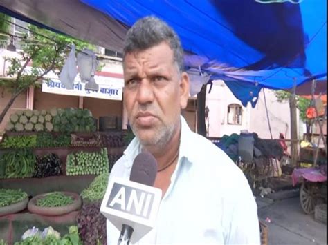 Bhopal: Prices of vegetables sky-rockets as supply nosedives due to rain