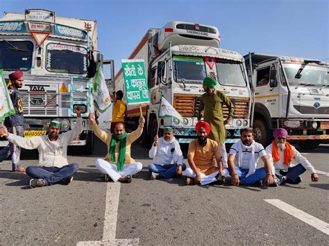 Farm Laws: Intensifying Their Protest, Farmers Block Delhi-Meerut ...