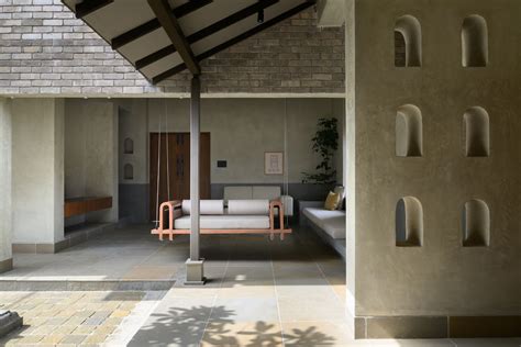 This wada-style bungalow in Maharashtra’s Amravati blends heritage with ...