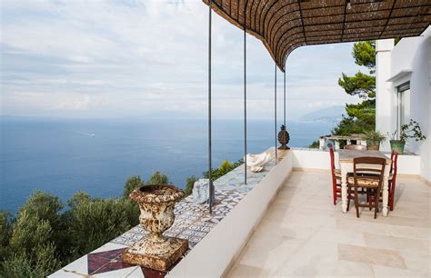 A clifftop villa with sea views hits the market on the island of Capri ...