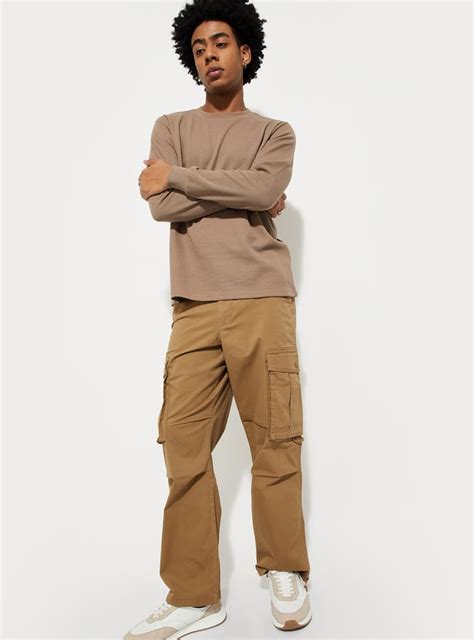 Buy URB_N Men Textured Cargo Parachute Trousers Online at just Rs. 1699 ...