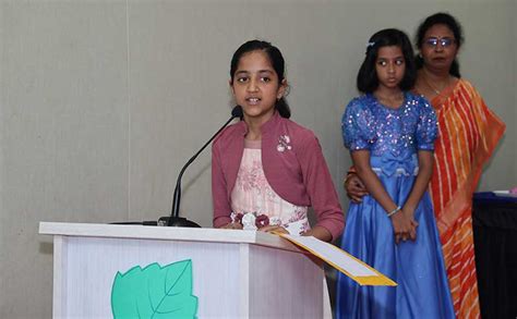 Photo gallery of Jain Heritage School students