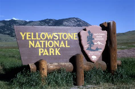 美剧 黄石Yellowstone/黄石公园 1-5季–不管外面在怎么样，家永远是家，贝丝是老达顿最信任的棉袄了 – 旧时光