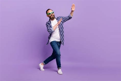 Go-Go Dancing Tutorial 的图像结果