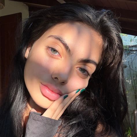 Brenda Trindade - Fanvue