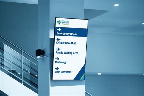 Hospital Wayfinding Signage 的图像结果
