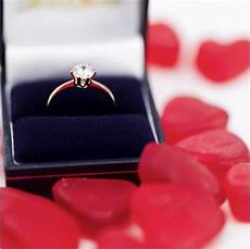 Story Engagement Etiquette Guide by Engagement Ring Etiquette Help With The Process Of Story Engagement Etiquette Guide