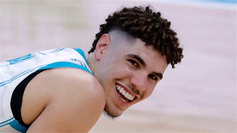 LaMelo Ball Donates Hundreds Of Blankets To Homeless In Charlotte ...