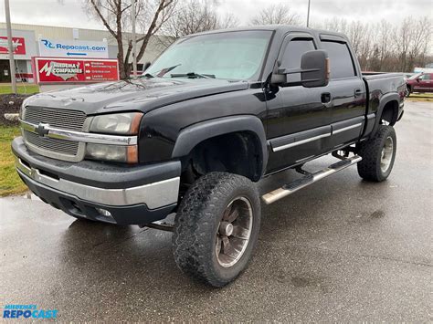 SOLD - 2005 Chevrolet 1500 Other Equipment Vehicles | Tractor Zoom