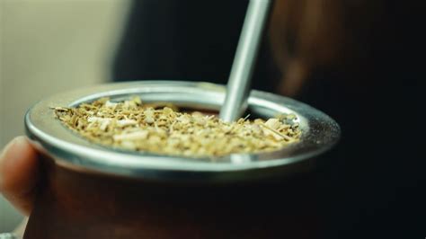 El mate perfecto: cuál es el significado de la "montañita" al momento ...
