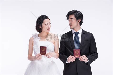 结婚证照片尺寸标准2020 拍结婚证的发型_婚庆知识_婚庆百科_齐家网