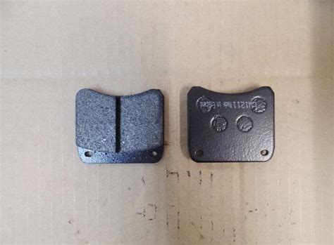 Triumph T140. T150V. TR7 Brake Pads. Pair Lockheed front and rear. Disk ...