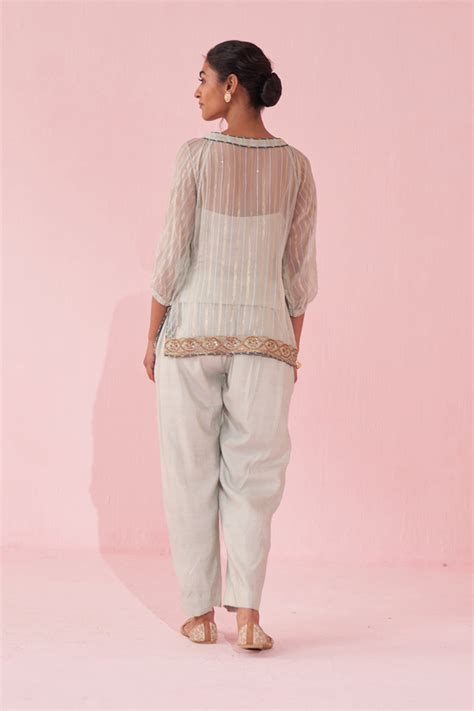 Studio Bagechaa | Premium Womenswear & Menswear | Indo-Western Couture