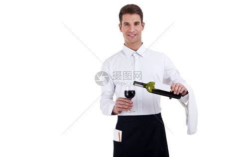 拿着酒瓶的服务员的肖像高清图片下载-正版图片507527484-摄图网