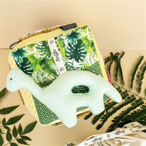 Buy Non-Toxic Simple Toys From Berry Bee | LBB