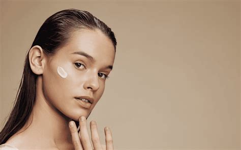Scientists Just Discovered a Pimple Patch That May Work Better Than Most Acne Creams