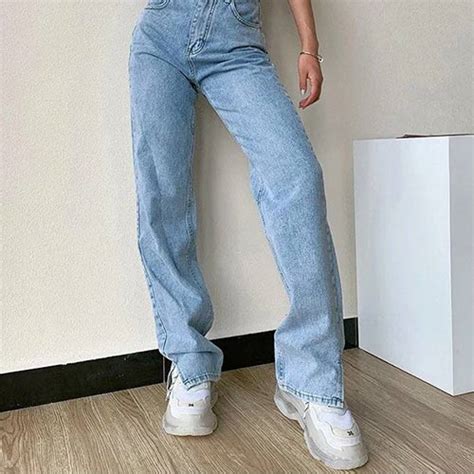 The Ultimate Guide to Types of Jeans for Women: Find Your Perfect Fit