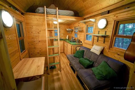 Life in 120 Square Feet: Tiny House Giant Journey's Trip to 120 Squre ...