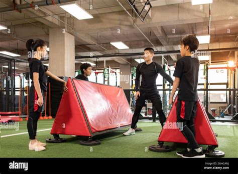 Children Exercise Class 的图像结果