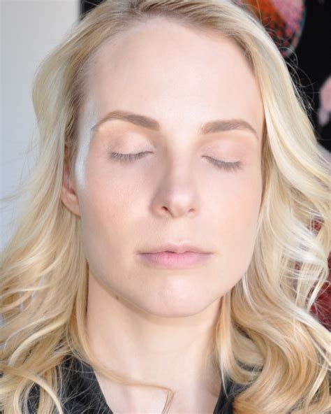 Smokey Eye Tutorial 的图像结果