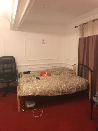 THE WHITE HOUSE (Hatfield, Hertfordshire) - Hostel Reviews & Photos ...