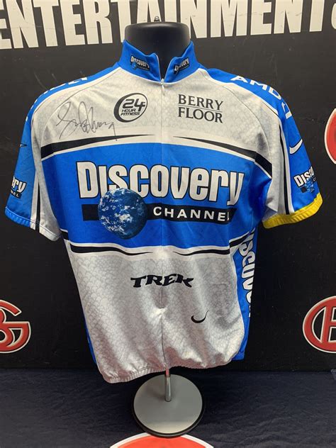 Lance Armstrong Autographed Memorabilia | Signed Photo, Jersey ...