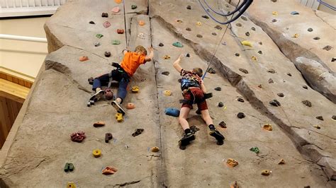 Indoor Climbing Wall – Grand Park Community Recreation Center | Fraser ...