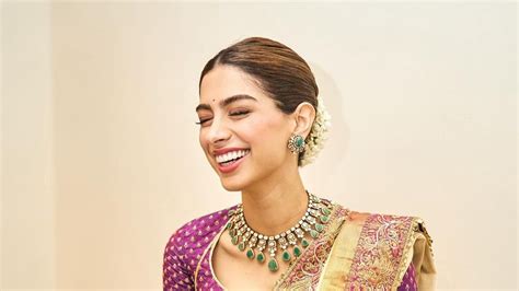 Khushi Kapoor opted for a traditional pattu sari as an ode to her South ...