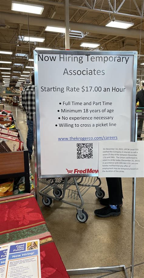 The starting rate for temp workers is more than my capped pay.. : r/kroger