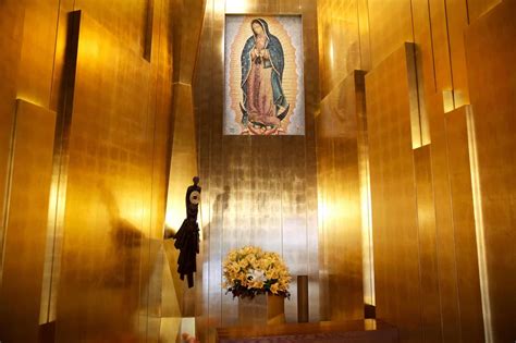 How to venerate St. Juan Diego’s tilma in the U.S. | LA Catholics
