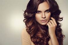 Chestnut Brown Hair by Chestnut Brown Hair Why We This Hue For The Holidays Chestnut Brown Hair