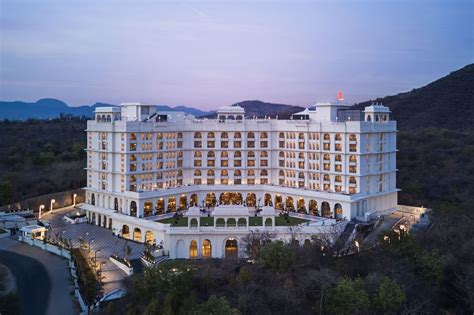Udaipur Marriott Hotel, Destination wedding at Marriott Udaipur