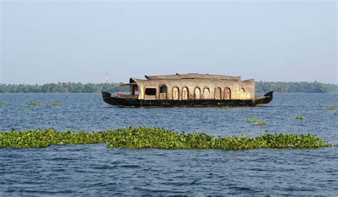 Pathiramanal Kottayam - Hi Kottayam Tourist Places