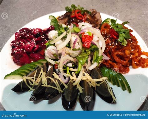 Chinese Cold Dish for Appetizer Stock Image - Image of meal, salad ...