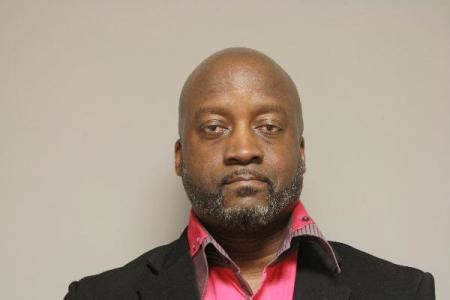 Kenneth Eugene Moss Jr, a registered Sex Offender in DAYTON, OH 45417 ...