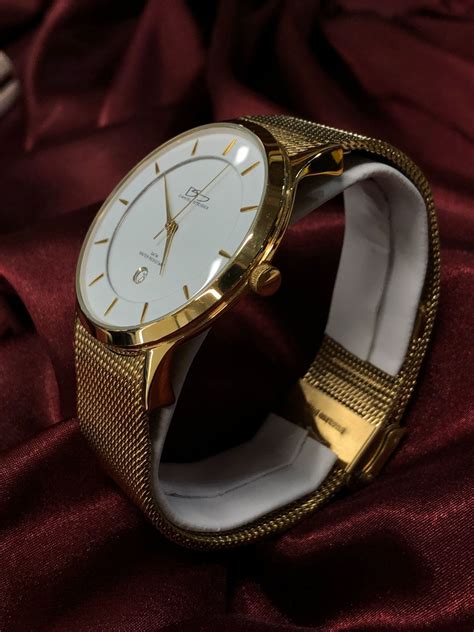 Daniel Steiger Metropolitan Gold Wrist Watch - 5ATM Water Resistant