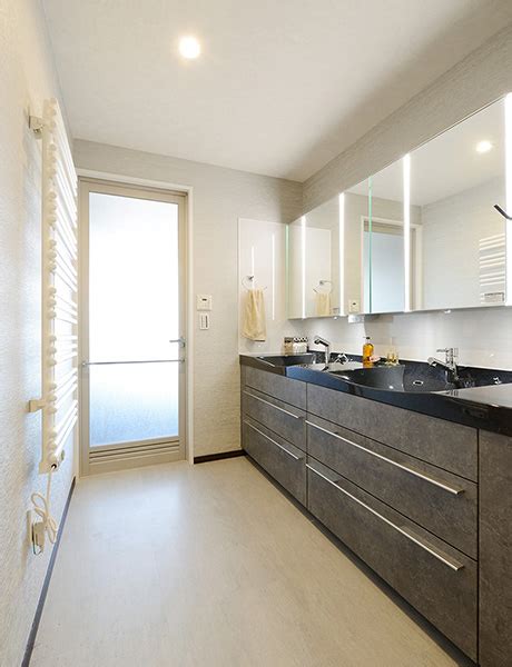 センスを生かしたエレガントなインテリア。素敵なLDKに家族みんなの笑顔が集います。Sさま邸（大阪府） - リフォーム実例集 - パナソニック ...