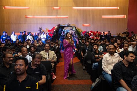 Noor Khan anchor, Bangalore | Talentrack