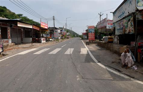 வன்முறை எதிரொலி: ஹரியாணாவில் ‘சட்டவிரோதமாக குடியேறியவர்கள்’ வசித்த 250 ...