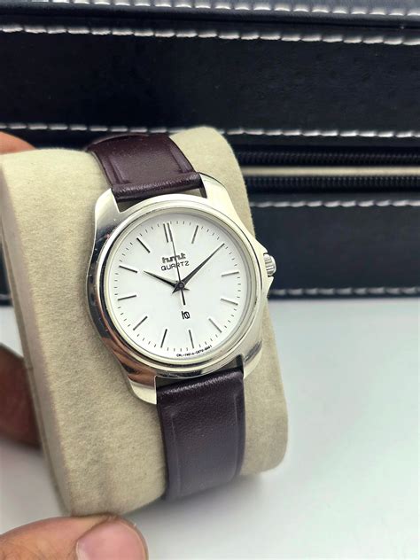 HMT – Watch It Move