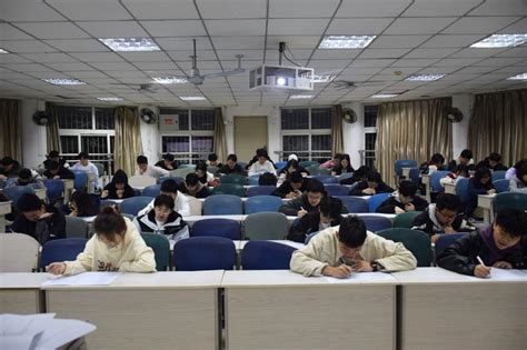 【迎评估 促发展】学院开展审核评估学生应知应会知识竞赛-数学与计算机学院（大数据学院）