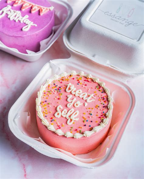 Classic Lunchbox Cake – Essange