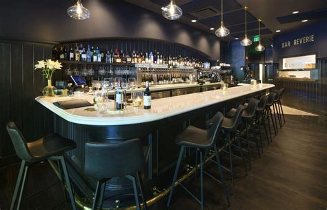 Travel-Inspired Cafe, Bakery & Wine Bar Restaurant — BAR REVERIE